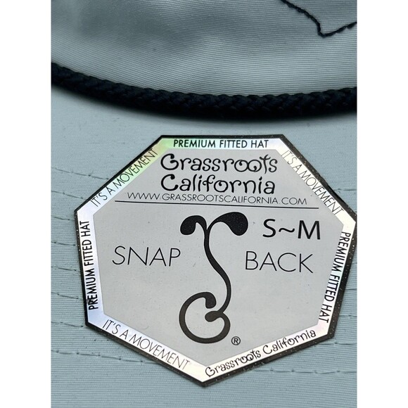 Lot (2) Grassroots California Hats Snap Back S/M His and Hers Baby Blue Dogs - Picture 3 of 10